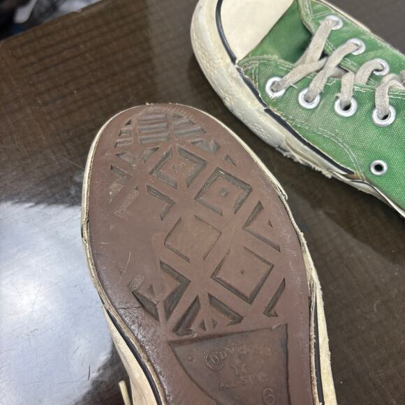 Vintage 80s Converse Low Shoes Sneakers Green Men\'s Size 6 Distressed main image 9